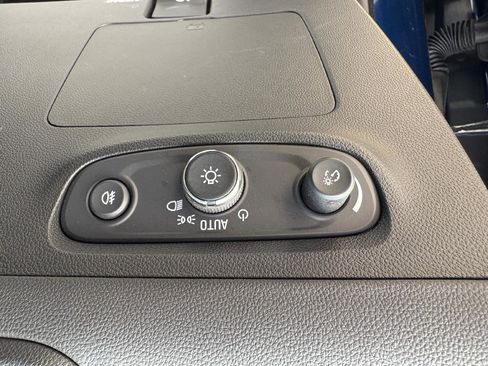 Used 2023 Buick Encore GX Preferred w/ Cold Weather Comfort Package image 18