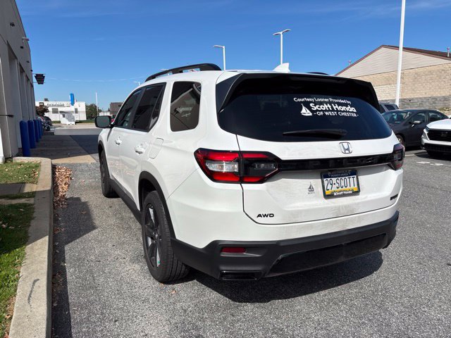 Used 2026 Honda Pilot Sport image 7