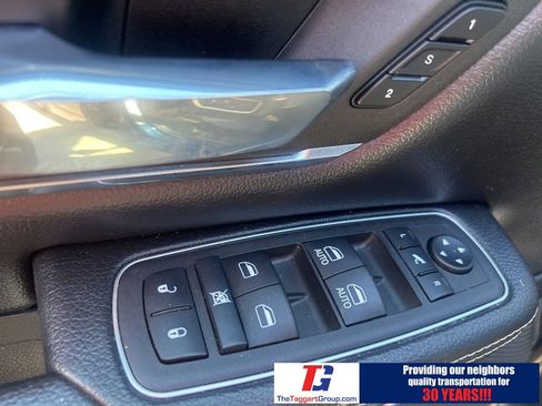 Used 2024 RAM 1500 Laramie image 16