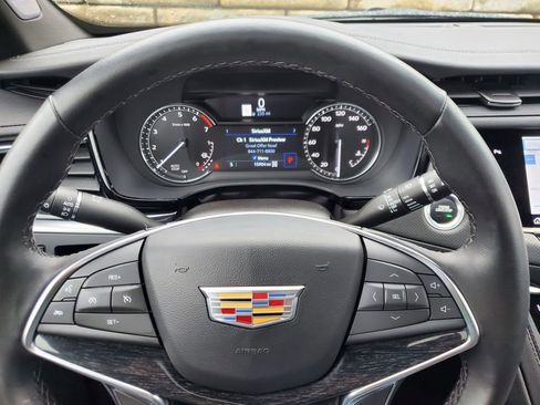 Certified 2023 Cadillac XT5 Premium Luxury image 25