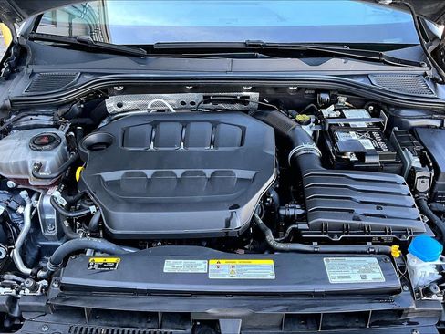 Used 2024 Volkswagen GTI SE w/ MDO Package image 32