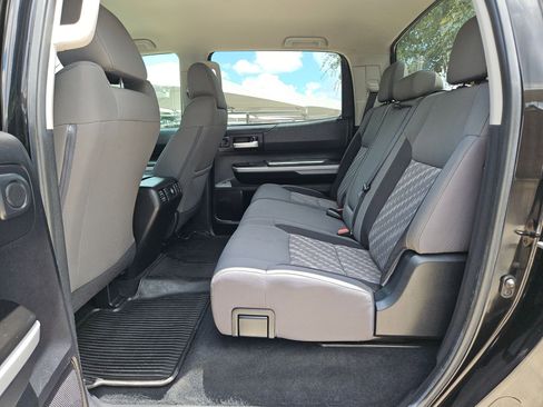 Used 2019 Toyota Tundra SR5 w/ SR5 Upgrade Package RWD image 14