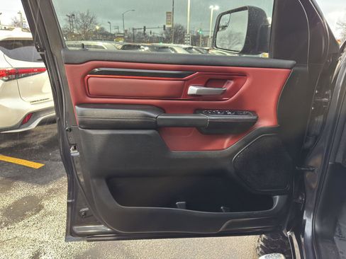 Used 2019 RAM 1500 Rebel AWD/4WD image 14