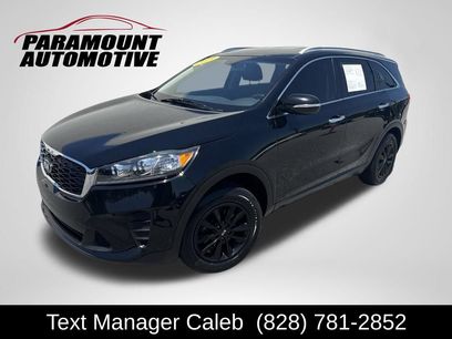 Used 2019 Kia Sorento FWD w/ Option Group 020