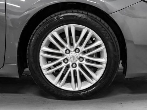 Used 2016 Lexus ES 350 w/ Premium Package w/Wood Trim FWD image 51