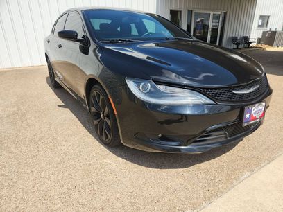 Used 2016 Chrysler 200 S w/ Navigation & Sound Group I