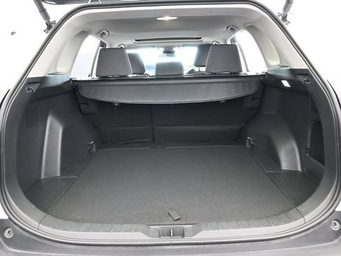 Used 2025 Toyota RAV4 XLE w/ Convenience Package FWD image 32