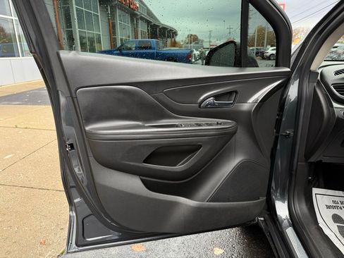 Used 2017 Buick Encore Preferred FWD image 36
