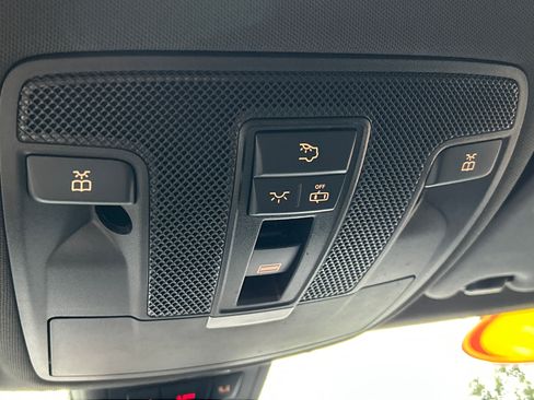 Used 2019 Mercedes-Benz CLA 250 image 38