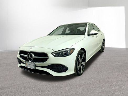 Used 2025 Mercedes-Benz C 300 Sedan image 23