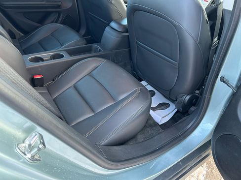 Used 2012 Chevrolet Volt Premium w/ Premium Trim Package image 11