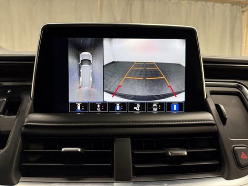 Used 2022 Chevrolet Tahoe LT w/ Luxury Package image 32