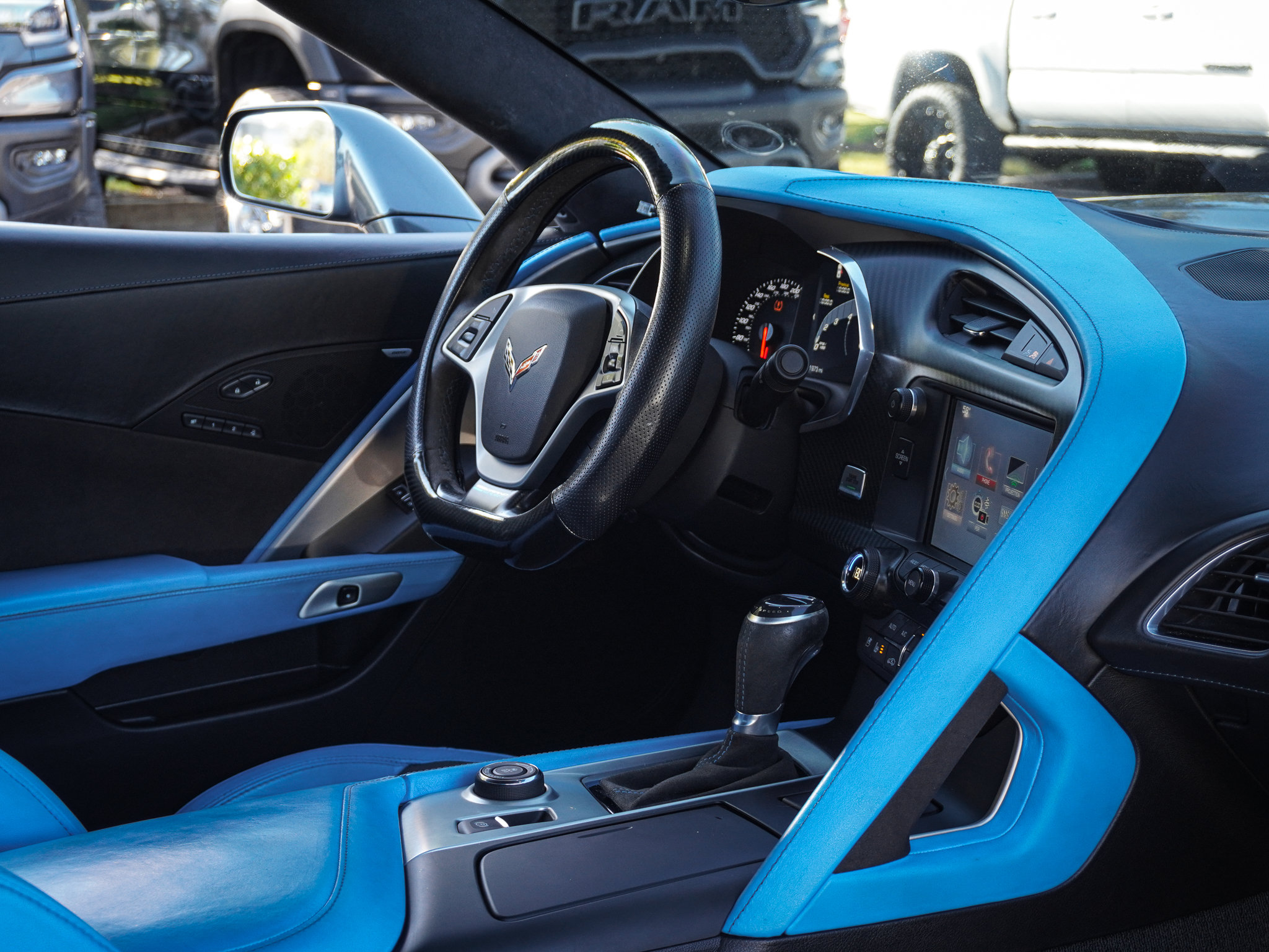 Used 2017 Chevrolet Corvette Grand Sport RWD image 38
