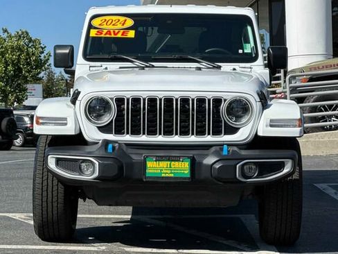 Used 2024 Jeep Wrangler Unlimited Sahara image 6