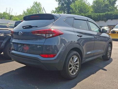 Used 2018 Hyundai Tucson SE AWD/4WD image 4