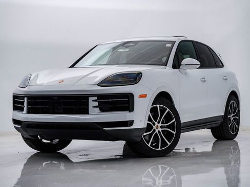 New 2026 Porsche Cayenne image 1