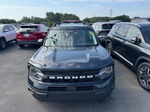 Used 2022 Ford Bronco Sport Outer Banks w/ Tech Package AWD/4WD image 10