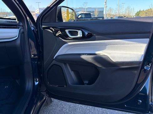 New 2026 Jeep Compass Limited image 23