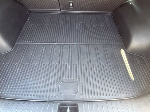 Used 2025 Kia Sportage EX FWD image 13