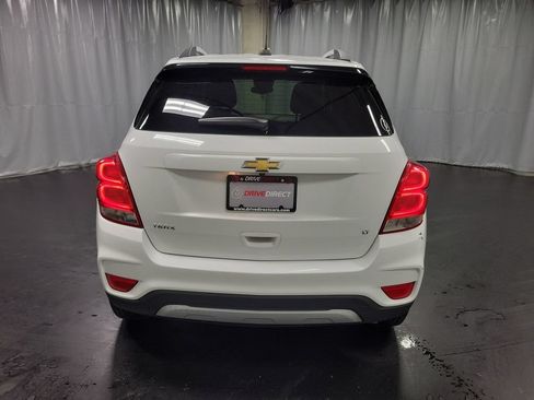 Used 2017 Chevrolet Trax LT w/ LT Convenience Package FWD image 8