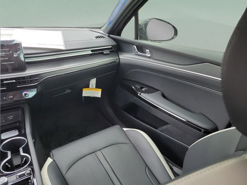 New 2026 Kia K5 GT-Line image 10