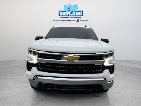 Used 2023 Chevrolet Silverado 1500 LT w/ Protection Package image 9