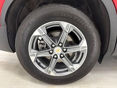 Used 2023 Chevrolet Blazer LT w/ Convenience Package FWD image 32