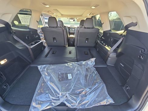 New 2026 Subaru Ascent Limited Bronze image 25