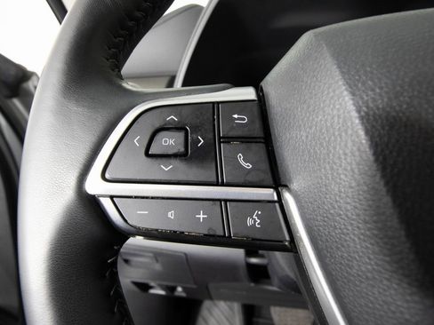 Used 2023 Toyota Highlander LE image 27