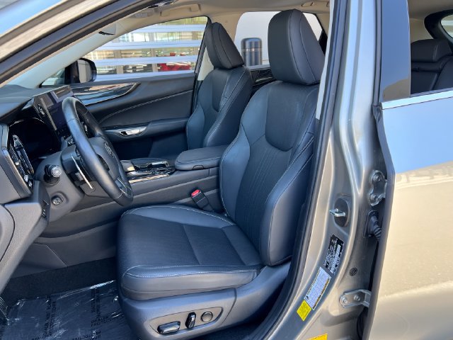 Used 2025 Lexus NX 350h AWD w/ Cold Area Package image 37