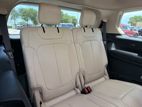 Used 2021 Jeep Grand Cherokee L Limited RWD image 28