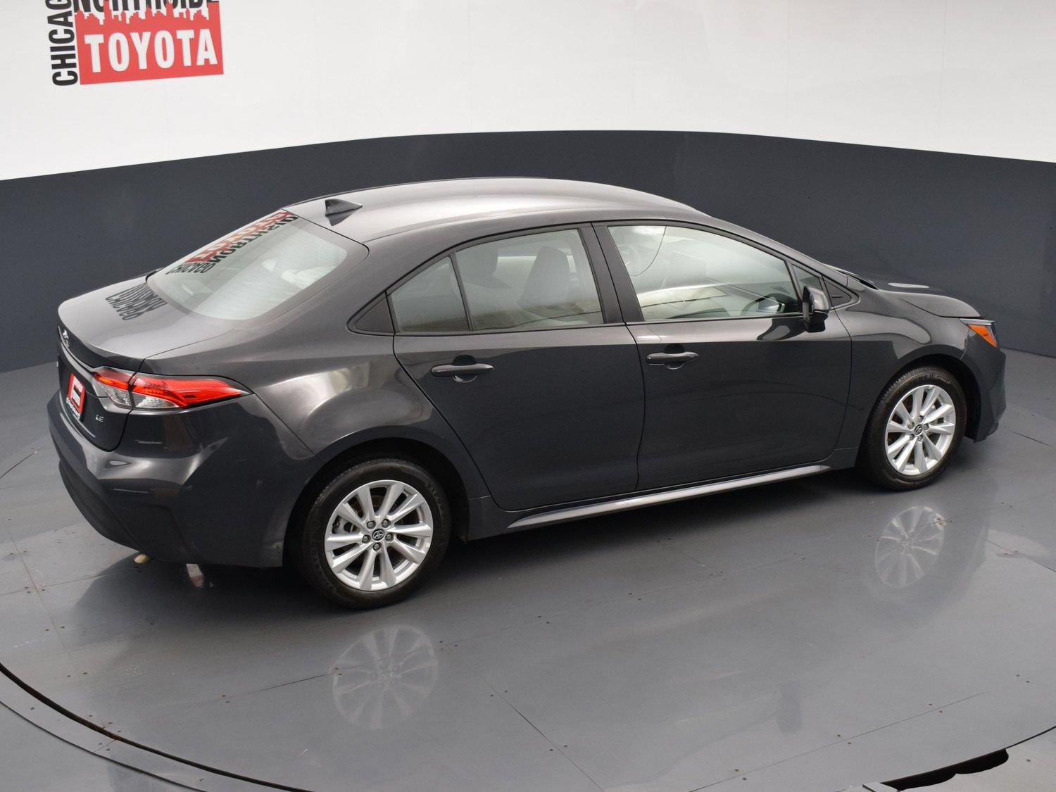 Used 2025 Toyota Corolla LE w/ LE Premium Package FWD image 20