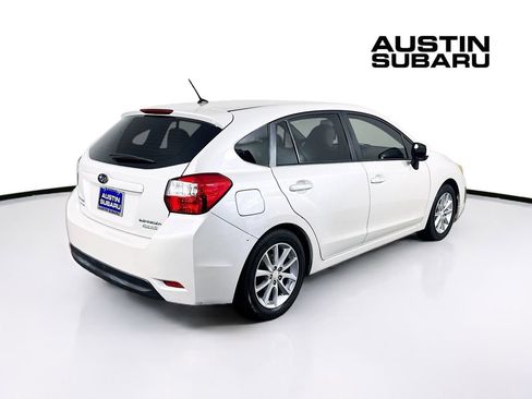 Used 2014 Subaru Impreza 2.0i Premium w/ All-Weather Package w/CVT image 7