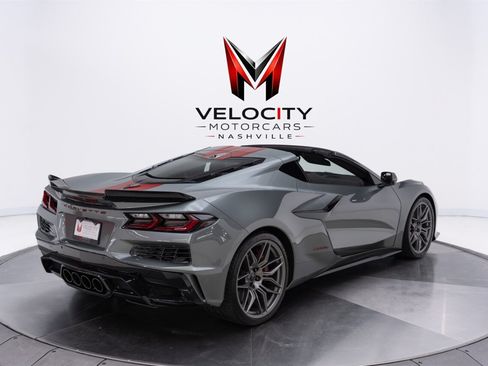 Used 2024 Chevrolet Corvette Z06 RWD image 14