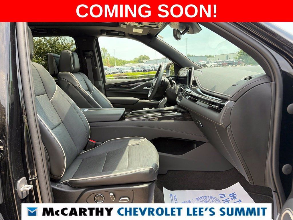 Used 2023 Cadillac Escalade ESV Sport w/ Touring Package AWD/4WD image 34