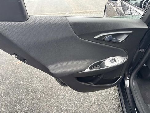 Used 2023 Chevrolet Malibu LT image 18