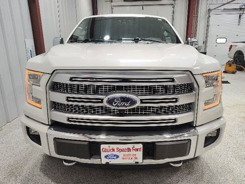 Used 2015 Ford F150 Platinum w/ Equipment Group 701A Luxury AWD/4WD image 2