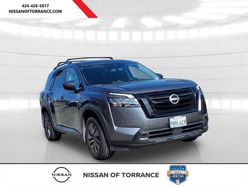 Used 2022 Nissan Pathfinder SV w/ SV Black Package FWD image 1