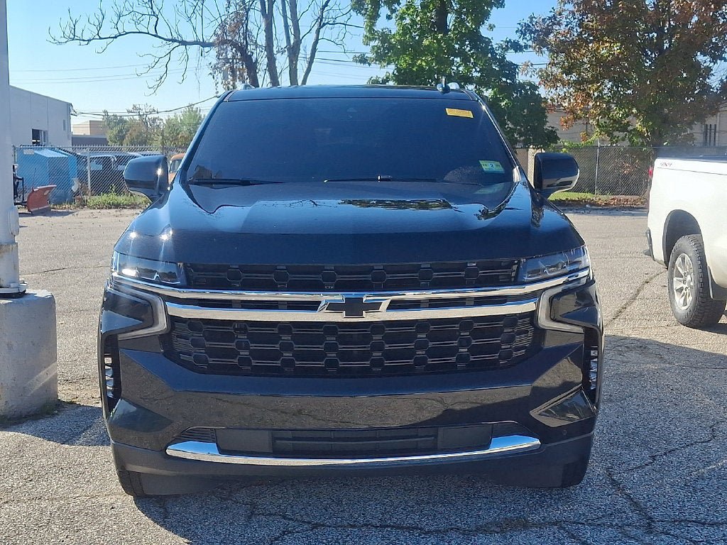 Used 2024 Chevrolet Suburban LS w/ Driver Alert Package AWD/4WD image 3