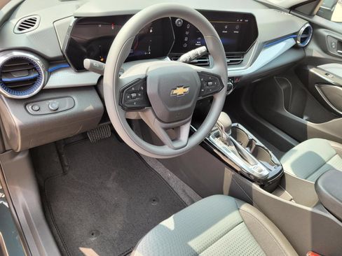 New 2026 Chevrolet Trax LT FWD image 16