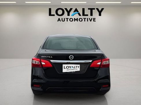 Used 2019 Nissan Sentra S image 4