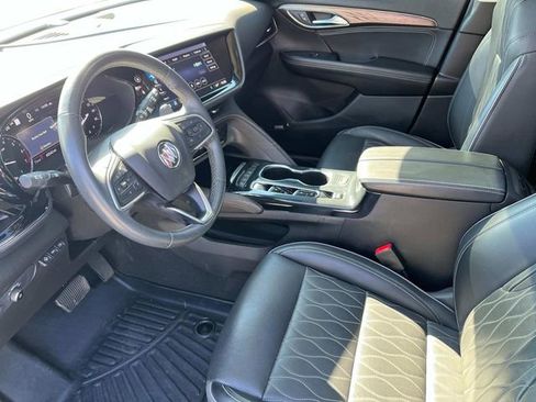 Used 2022 Buick Envision Avenir w/ Premium Seat Package AWD/4WD image 30