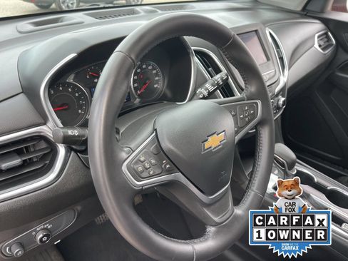 Used 2022 Chevrolet Equinox LT FWD image 22