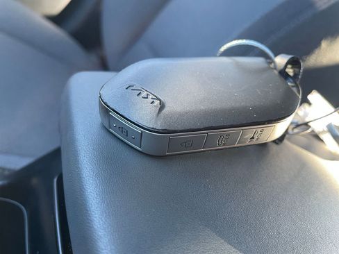 Used 2025 Kia K4 LXS image 22