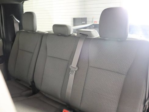 Used 2020 Ford F150 XLT w/ Equipment Group 302A Luxury AWD/4WD image 43
