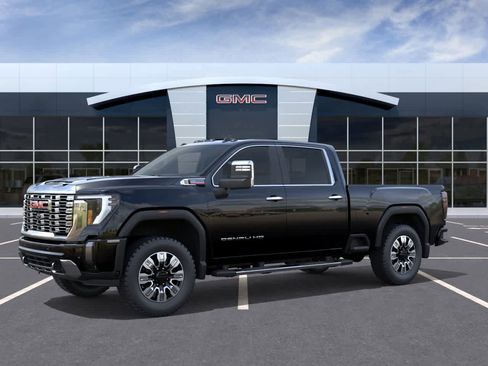 New 2026 GMC Sierra 2500 Denali w/ Max Trailering Package AWD/4WD image 3