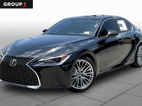 Used 2025 Lexus IS 300 w/ Premium Package RWD image 1