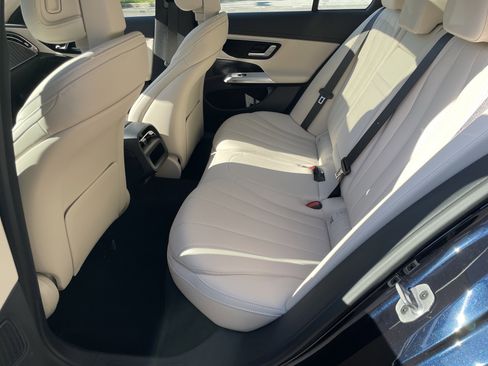New 2026 Mercedes-Benz E 350 Sedan image 37