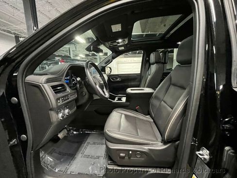 Used 2021 GMC Yukon SLT image 12