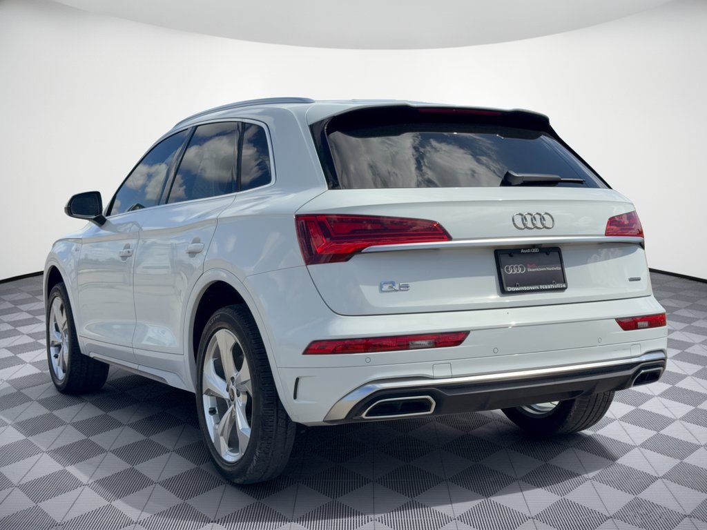 Used 2023 Audi Q5 2.0T Premium Plus w/ Premium Plus Package AWD/4WD image 3